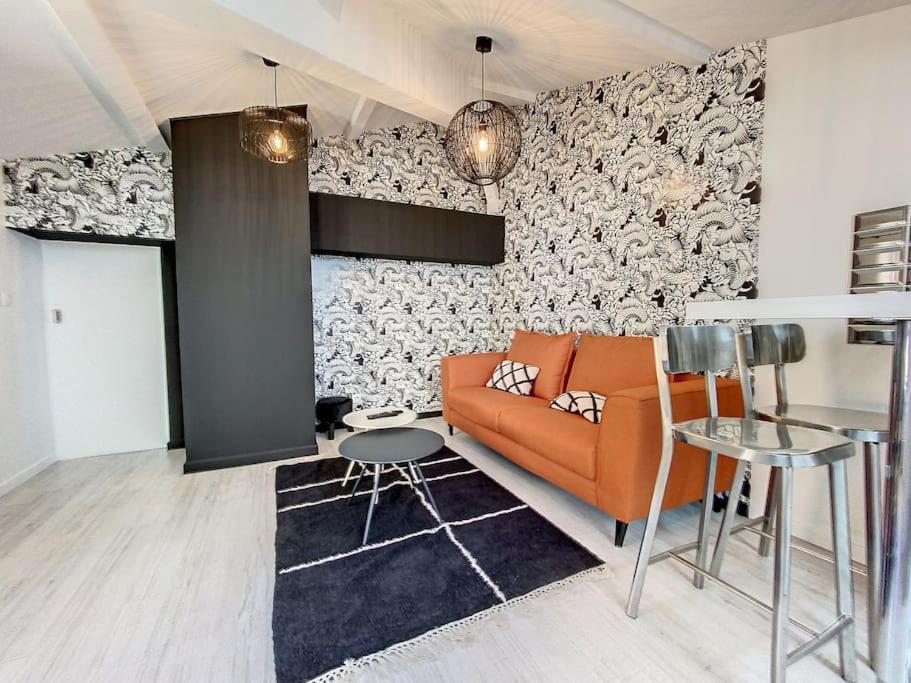 Bienvenue A La Tatoo Room Bourgoin-Jallieu Zewnętrze zdjęcie